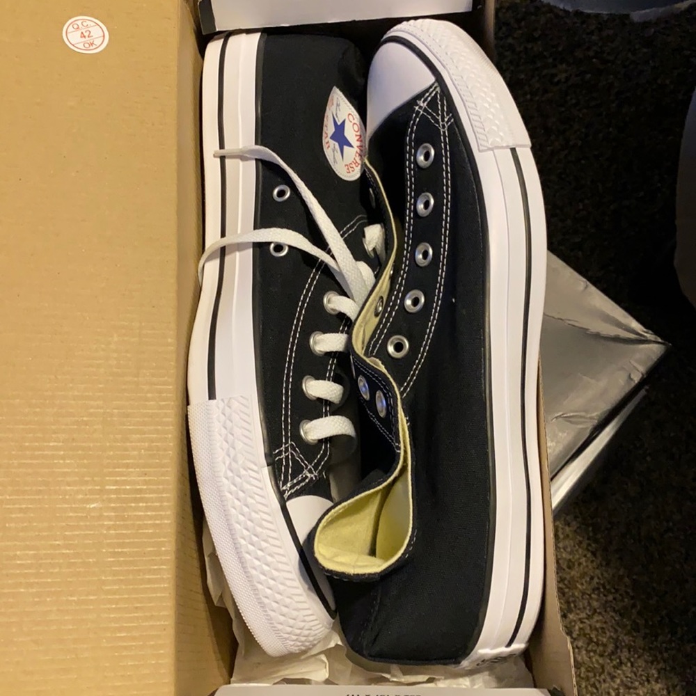 Brand new Converse